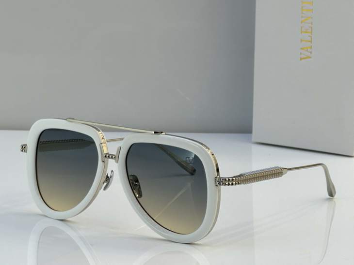 Picture of Valentino Sunglasses _SKUfw65040696fw